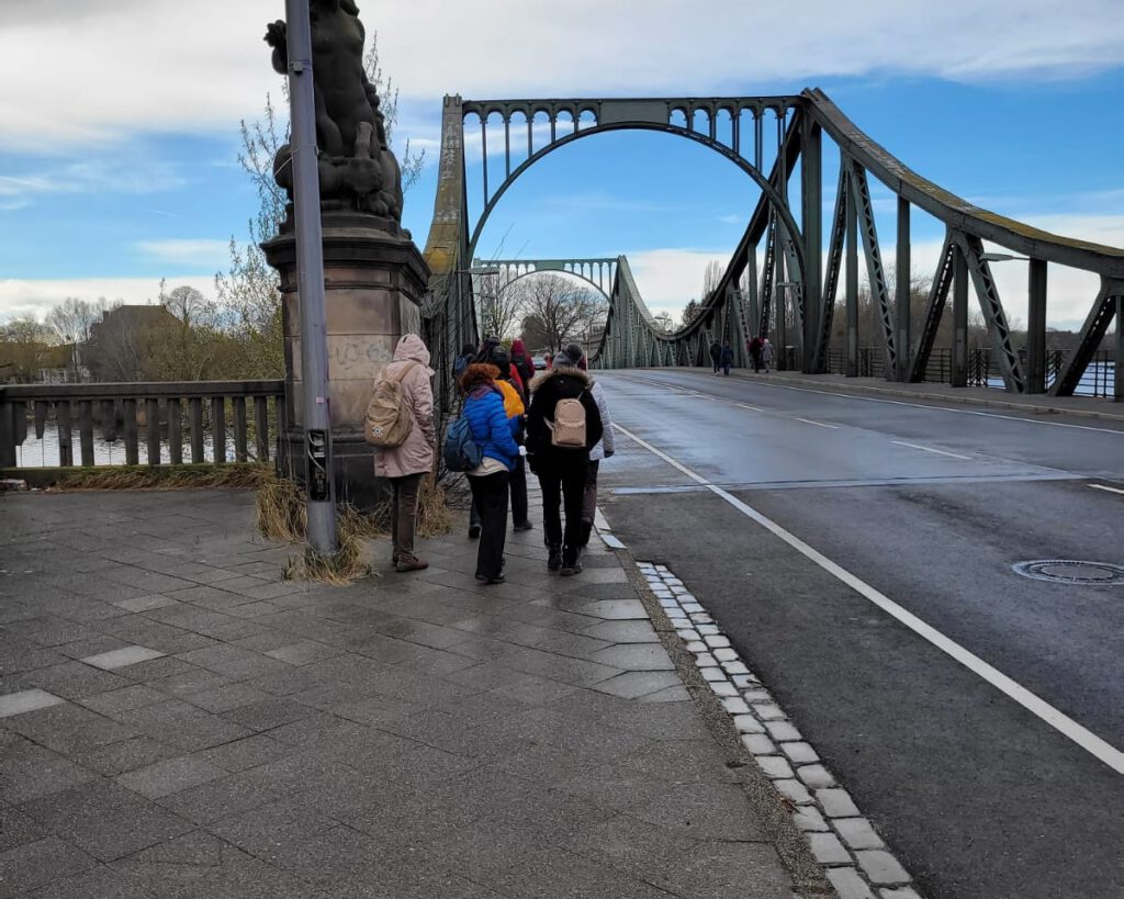 22 04 09 Bruecke 1024x819